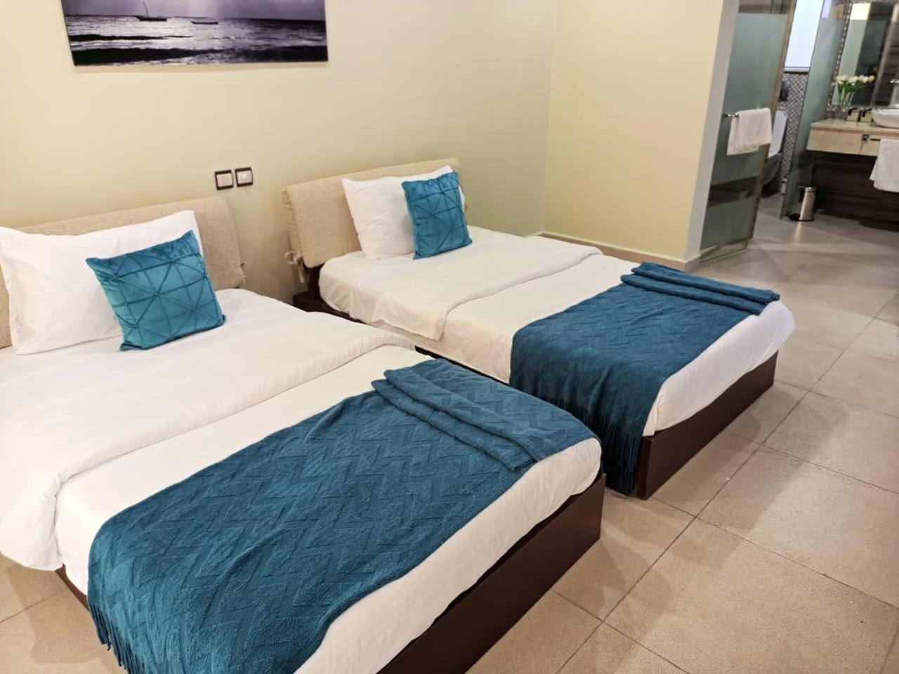 Luxury Oceanline Apartments Mombasa Esterno foto